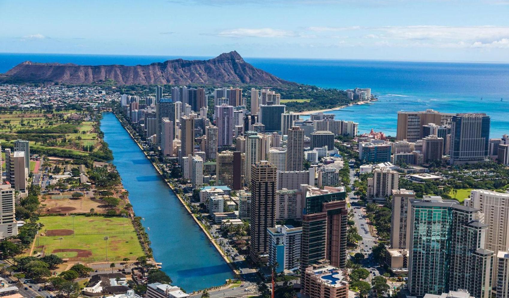 Free Parking Comfy Central Waikiki Гонолулу Екстер'єр фото