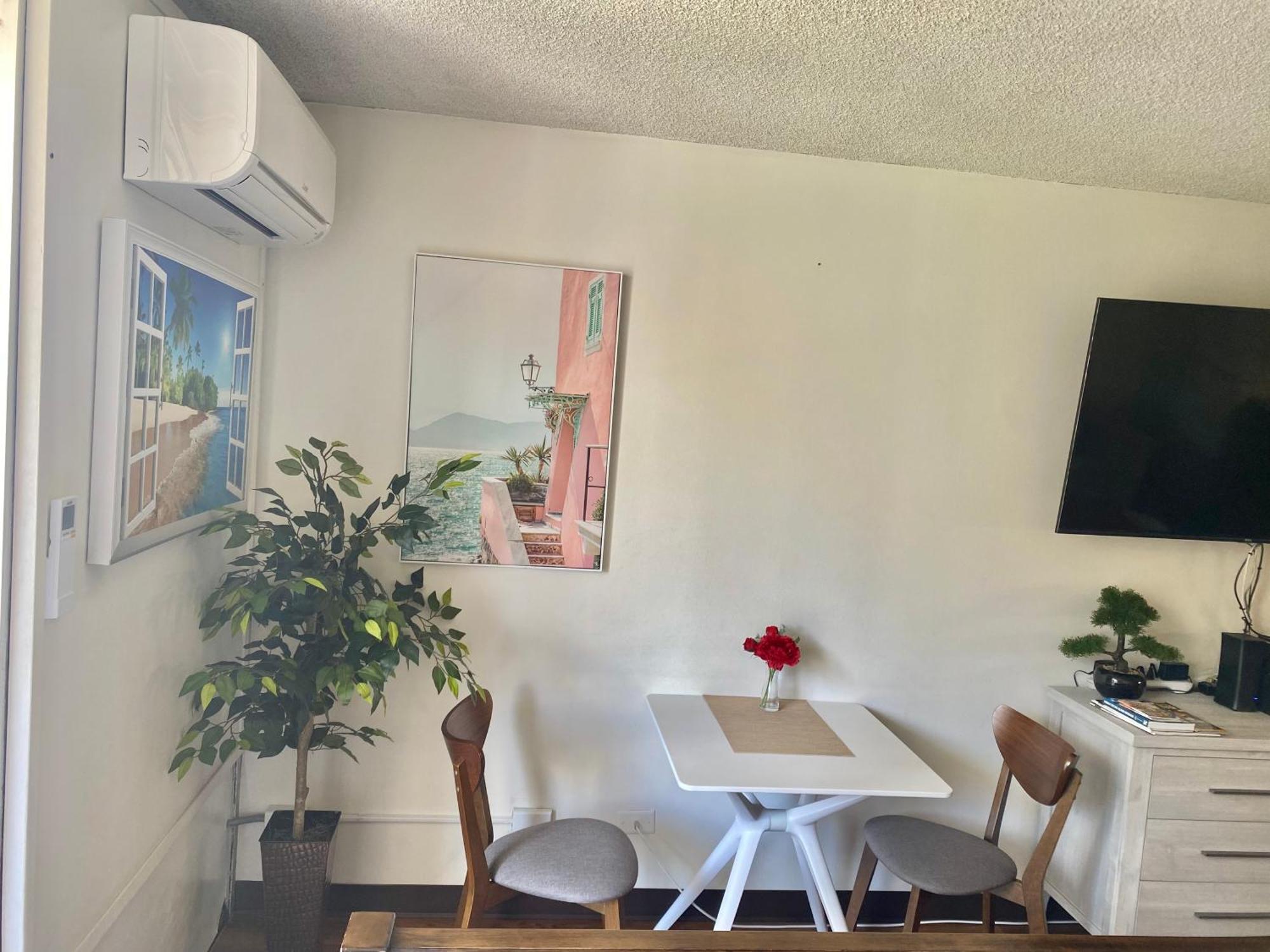 Free Parking Comfy Central Waikiki Гонолулу Екстер'єр фото