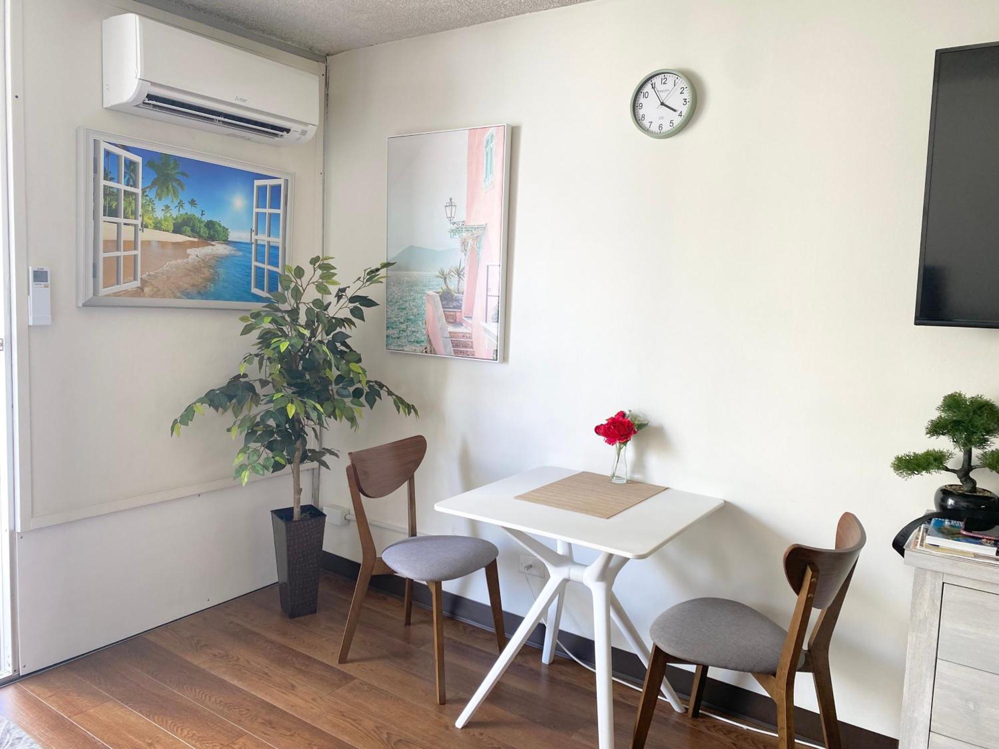 Free Parking Comfy Central Waikiki Гонолулу Екстер'єр фото