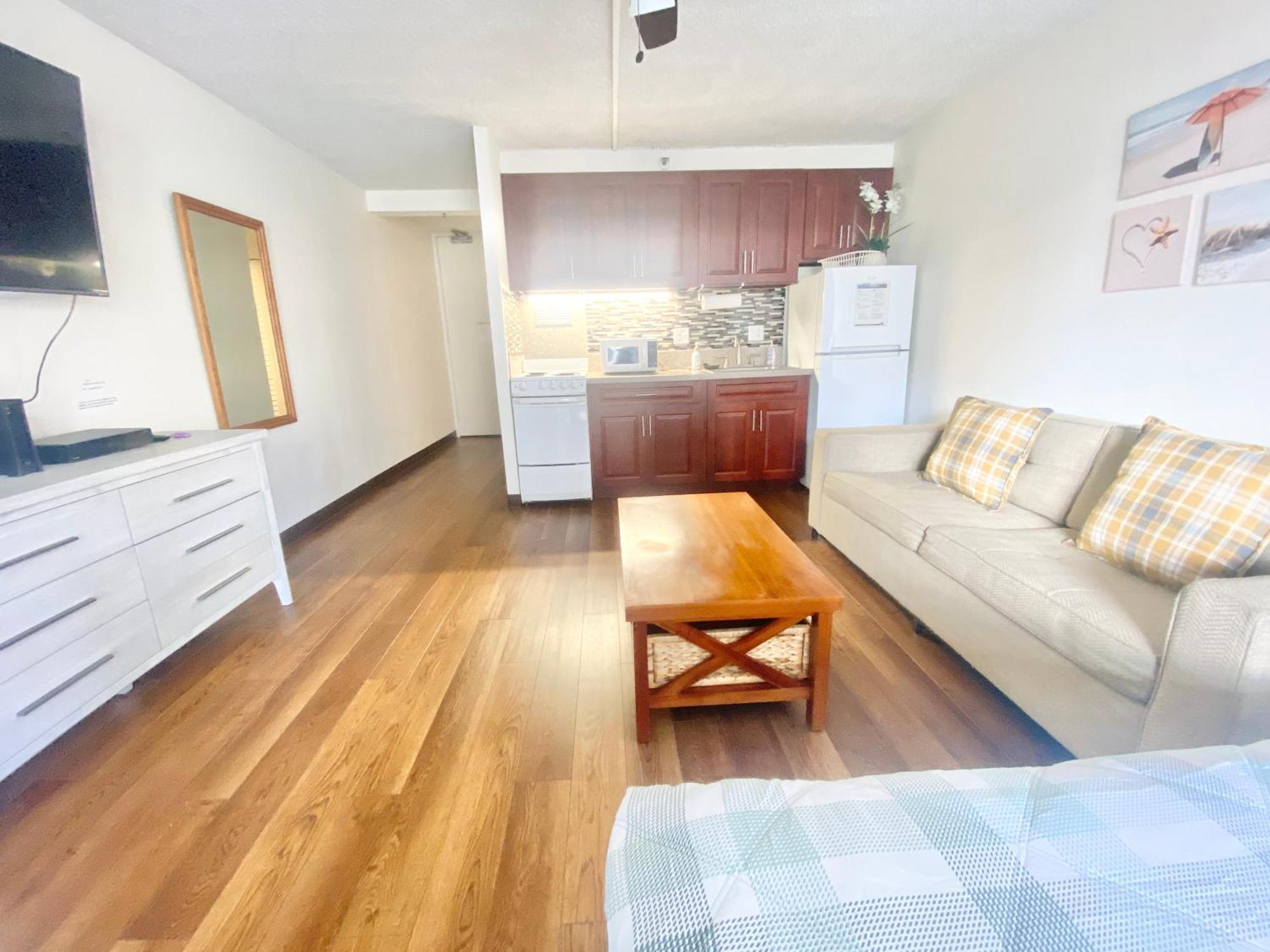 Free Parking Comfy Central Waikiki Гонолулу Екстер'єр фото